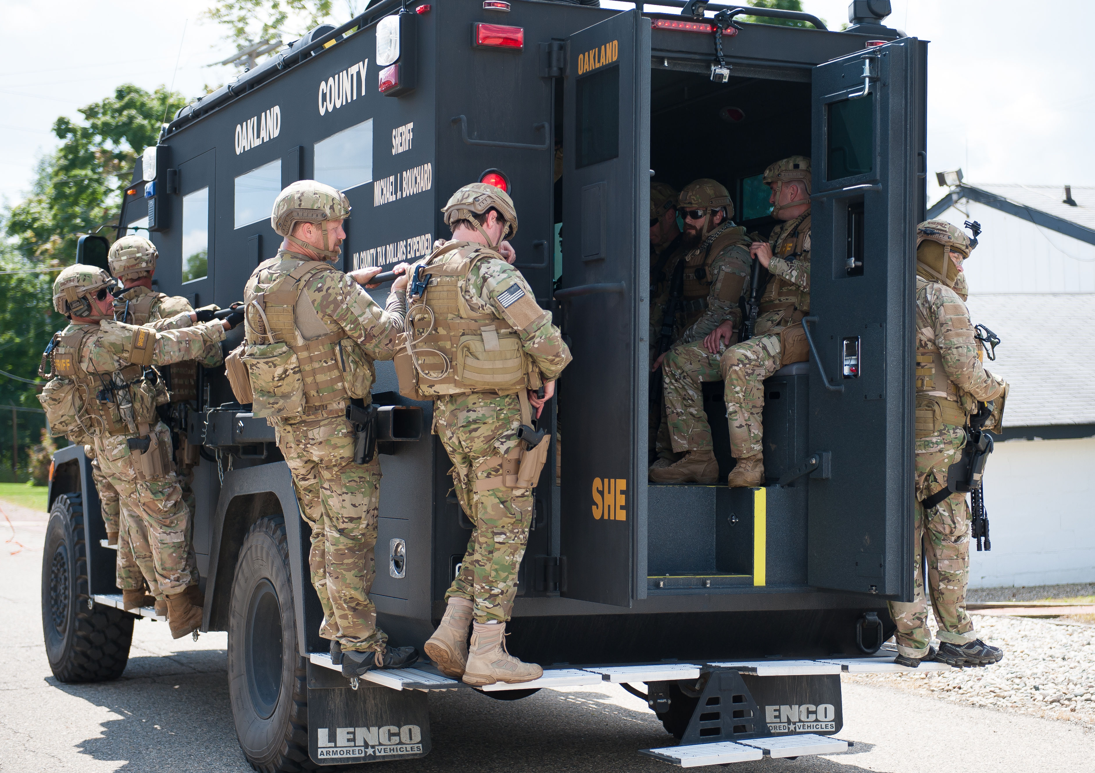 oakland-county-bouchard-SWAT.jpg