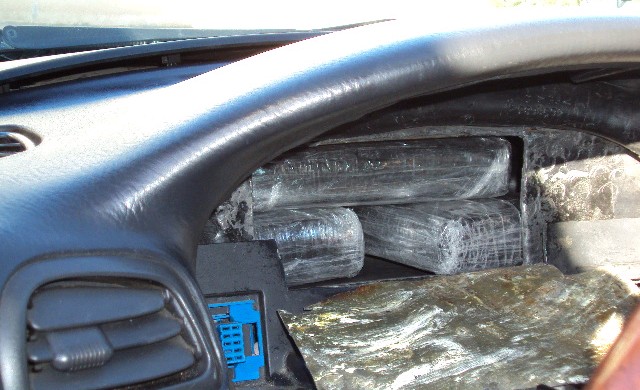 Woman unknowingly takes 30 pounds of pot across U.S. – Mexico border